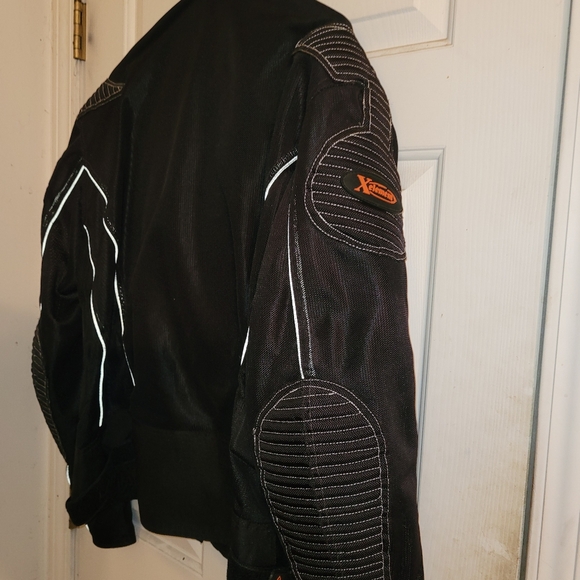 - Mens Xelement black mesh armored motorcycle jacket XXL - Picture 13 of 13
